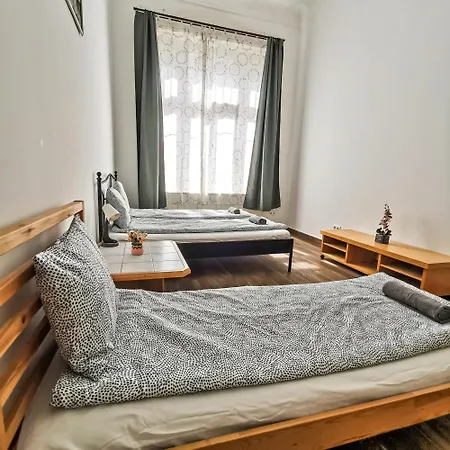 Urban Oasis Close To The Area Of Universities Апартаменты Будапешт